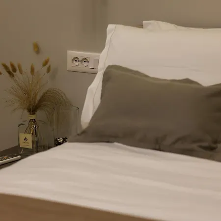 Apartment Skanderbeg Square Select 9 *
