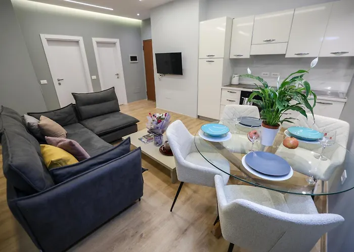 アパート Select 9 ティラナ